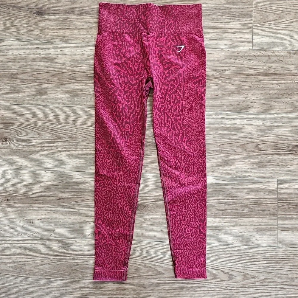 Gymshark Maroon Patterned Leggings, Size Small - Picture 2 of 5